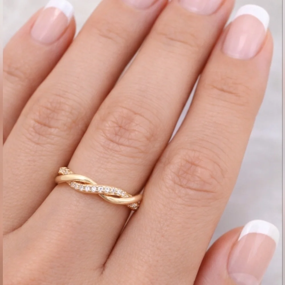 Dainty 14k Gold and Simulated Diamonds CZ Twist Ring
